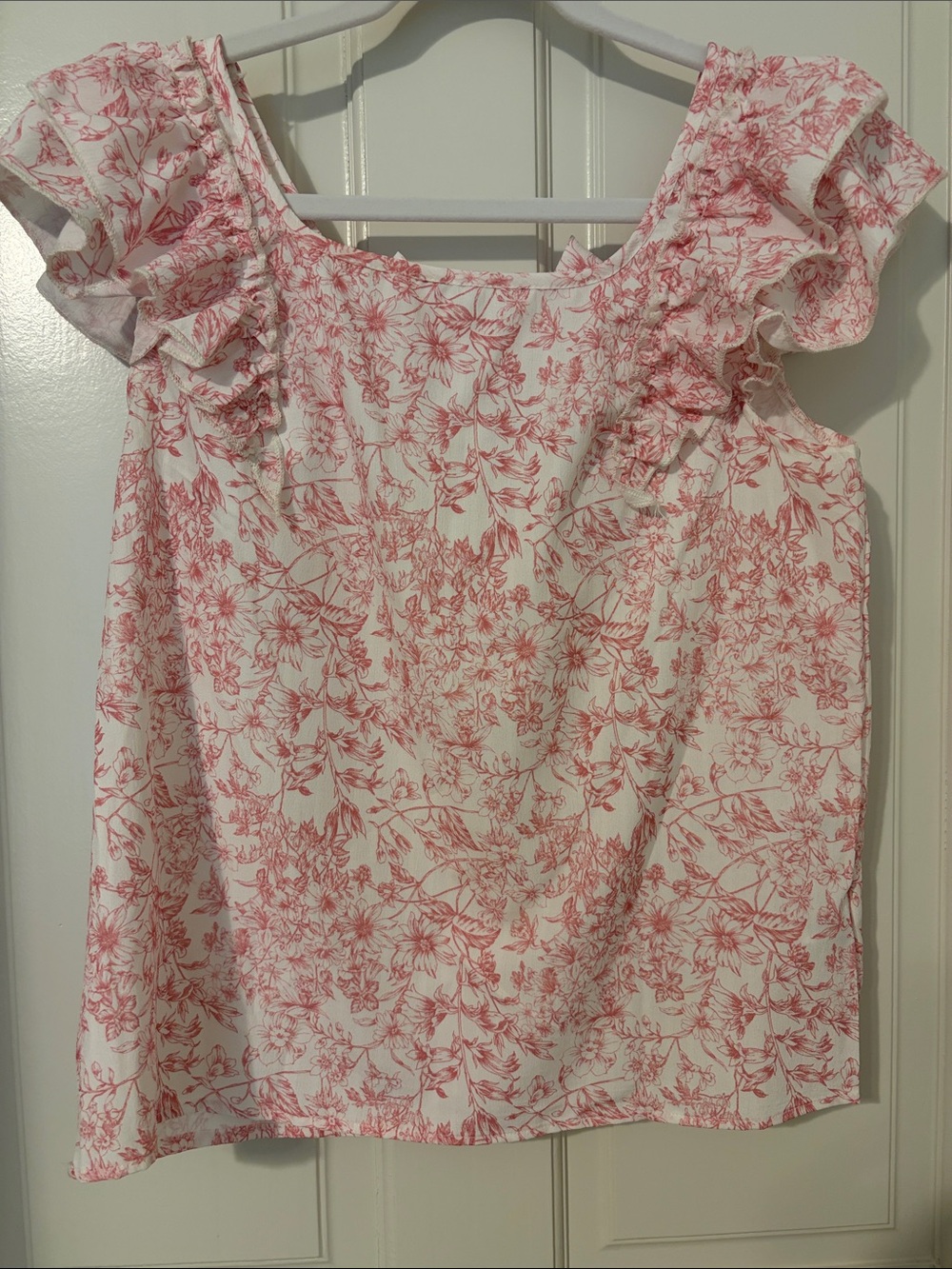 SHEIN Floral Ruffle Sleeve Blouse in White and Pink